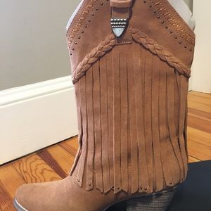 Very Volatile western boots